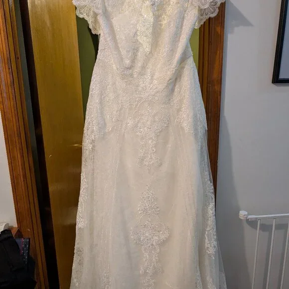 Melissa Sweet Ivory Embroidered Mock Neck Wedding Dress, Size 18W